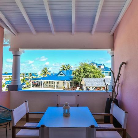 Stunning New Apartment With View Of Orient Bay Quarter of Orleans Kültér fotó