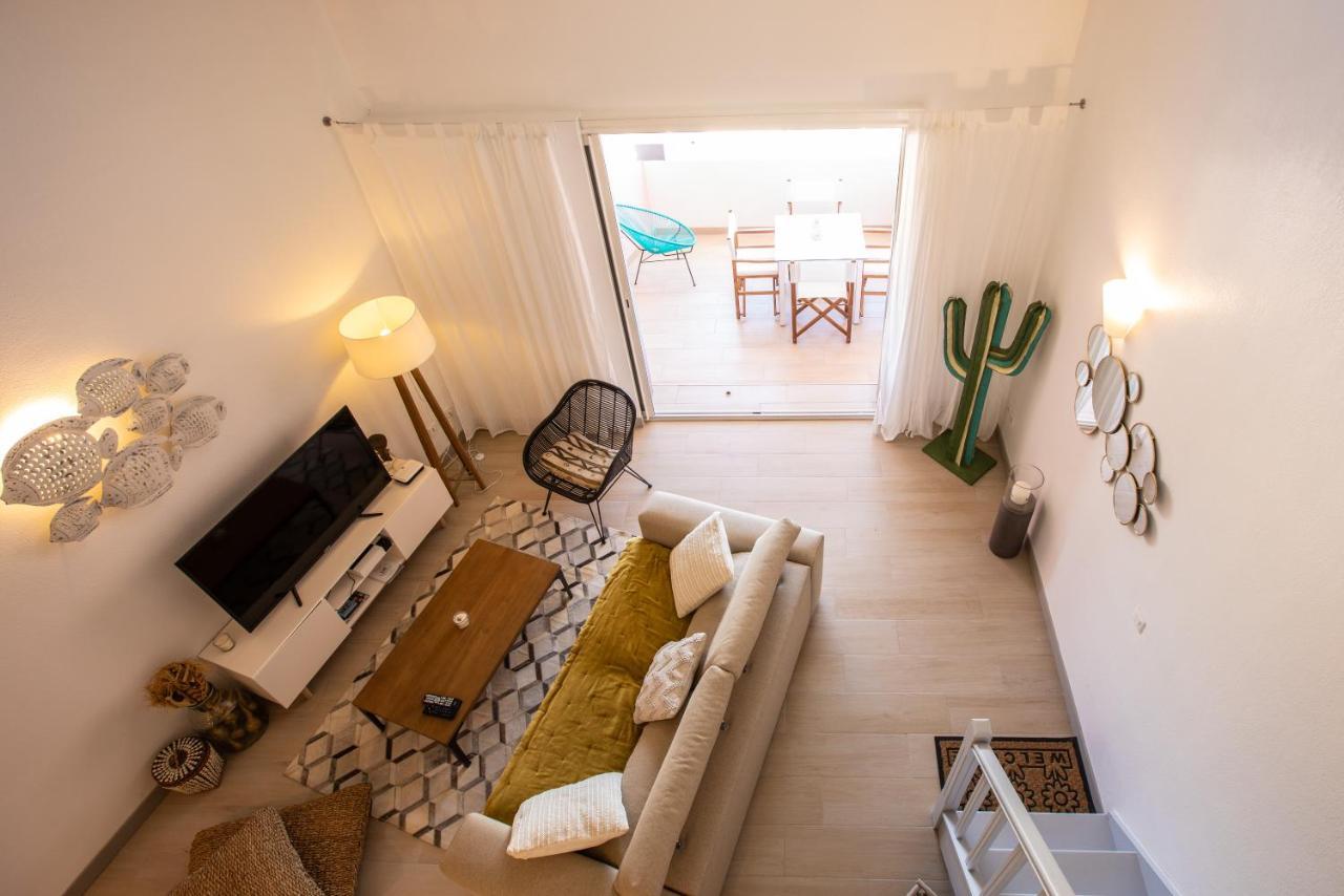 Stunning New Apartment With View Of Orient Bay Quarter of Orleans Kültér fotó